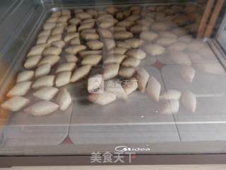 Five Spice Chess Bun recipe