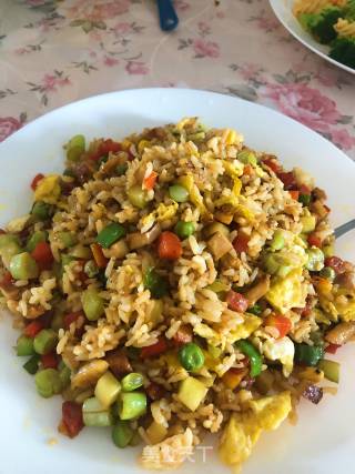 Colorful Ding Ding Fried Rice recipe