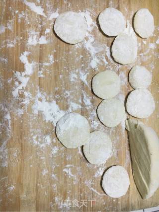 Homemade Fried Purple Potato Cake recipe