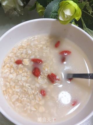 Wolfberry Oatmeal recipe