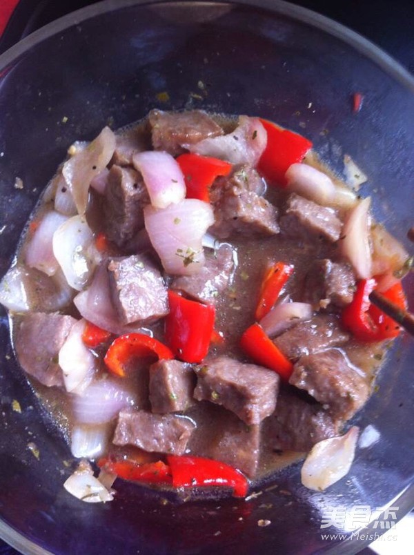 Black Pepper Beef Cubes recipe