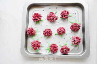 Mother's Day Carnation Bun recipe