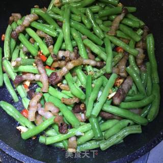 Stir-fried Pork with String Beans recipe