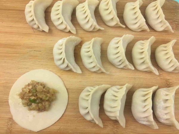 White Cauliflower Pork Dumplings recipe