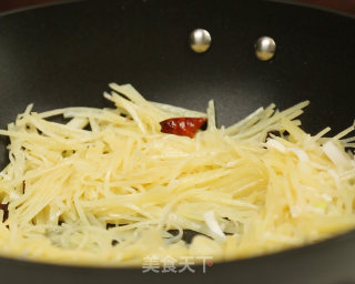 Vinegar Shredded Potatoes recipe