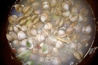 Boiled White Clams recipe