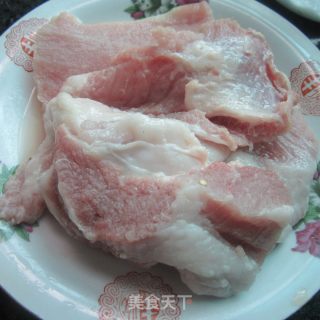 A Must-have Home-cooked Dish-steamed Pork with Rice Noodles recipe