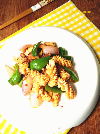 [stir-fried Squid with Spicy Sauce] recipe