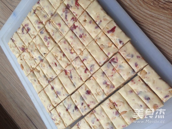 Cranberry Peanut Nougat recipe