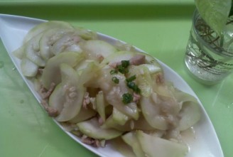 Stir-fried Shredded Pork with Gourd and Melon recipe