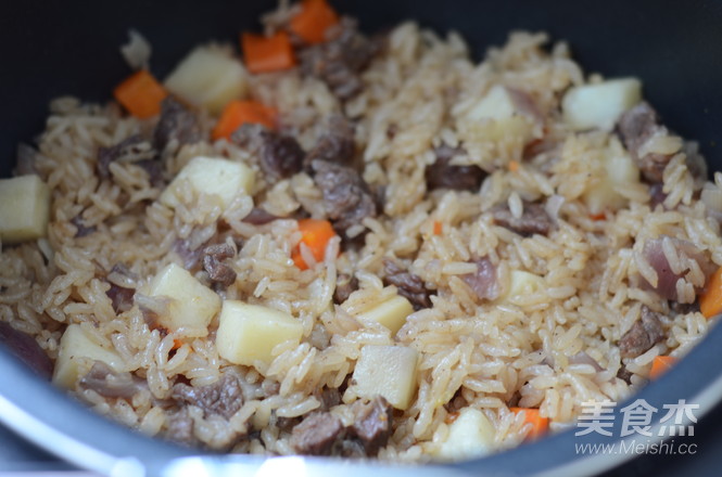 Potato Beef Braised Rice recipe