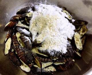 Dry Stir-fried Silkworm Pupa recipe