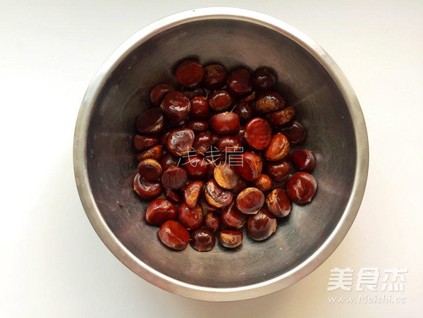 Roasted Chestnuts with The Most Beautiful Taste in Autumn recipe