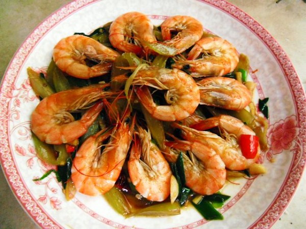 Stir-fried Shrimp with Celery recipe