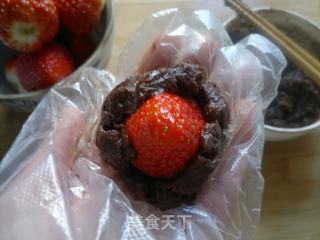 Chocolate Strawberry Daifuku recipe