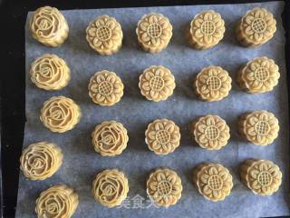 Five Kernel Moon Cakes recipe