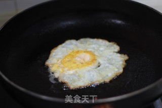 Garlic Poached Egg recipe