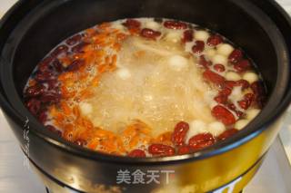 Wine Stuffed Lotus Root Ball Egg Soup recipe