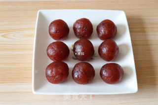 Cranberry Snowy Mooncakes recipe