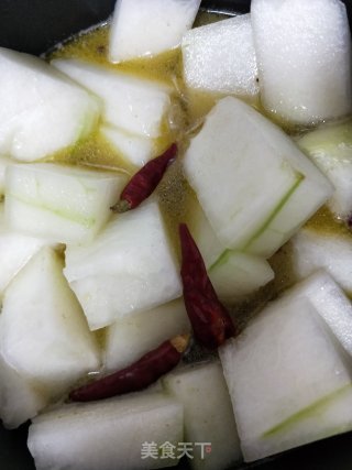 Sour Radish Stewed Duck Soup recipe
