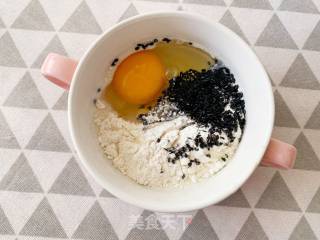 Creamy Black Sesame Omelet recipe