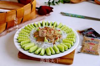 Vermicelli with Sesame Sauce and Cucumber recipe