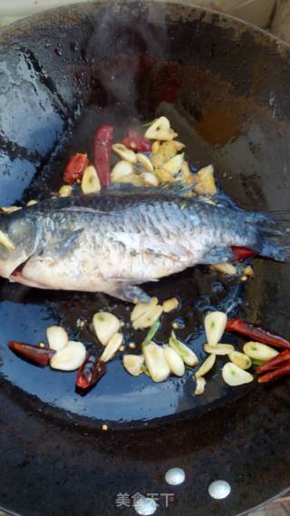 Roasted Carp with Vermicelli recipe