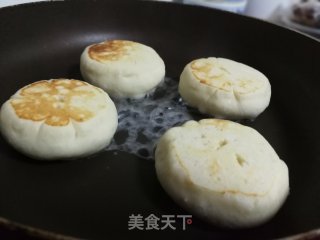 Red Bean Stuffed Biscuit recipe