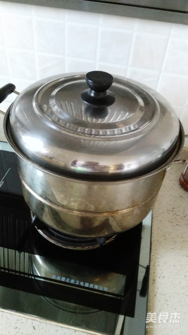 Papaya Milk Stewed Eggs recipe