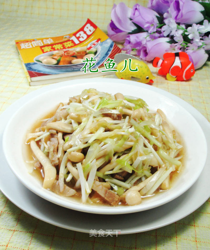 #trust of Beauty# Stir-fried White Jade Mushroom with Pork Belly and Leek Sprouts recipe