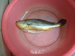 Fragrant Yellow Croaker recipe