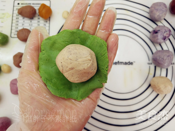 Super High-value Peach Mountain Skin Mooncakes recipe