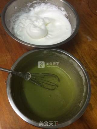 Matcha Strawberry Cake Roll recipe