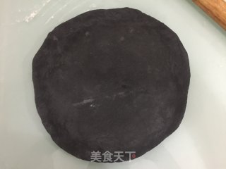 Halloween Black Pizza recipe