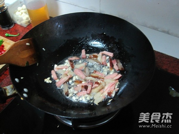 Stir-fried Dried Radish with Bacon recipe