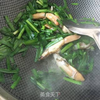 Fried Razor Clam with Leek recipe