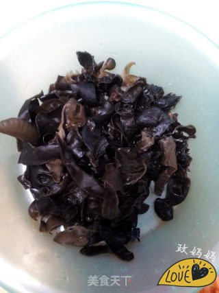 Shredded Beef with Onion Fungus recipe