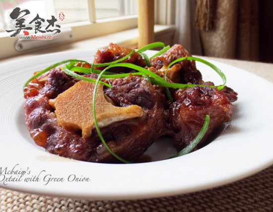 Braised Oxtail with Scallions recipe