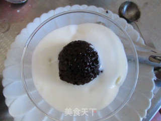 Black Rice Cheese Fruit Cup recipe