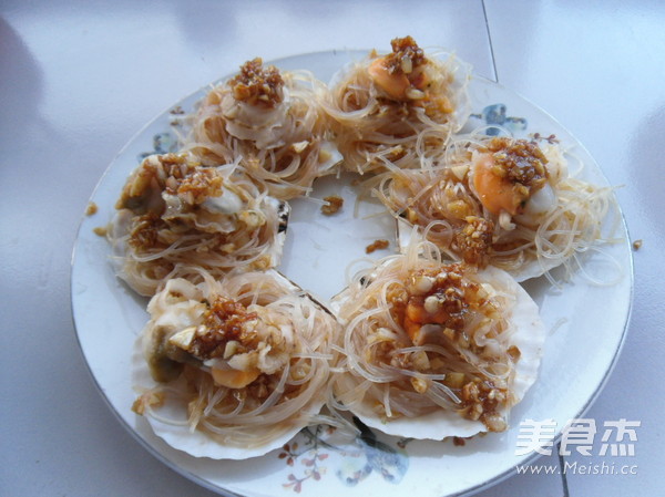 Steamed Scallops with Garlic Vermicelli recipe