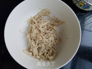 "cold Salad" Cucumber with Enoki Mushroom recipe
