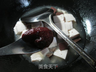 Spicy Duck Blood Tofu Soup recipe