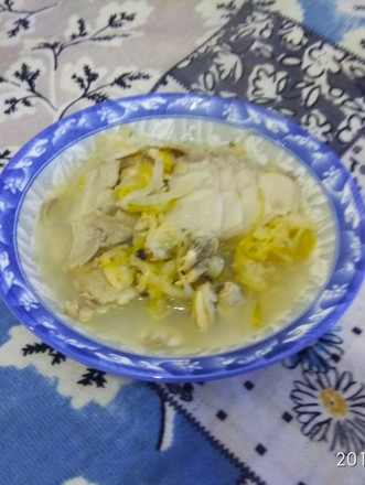 Pickled Cabbage and White Meat Clam Soup recipe