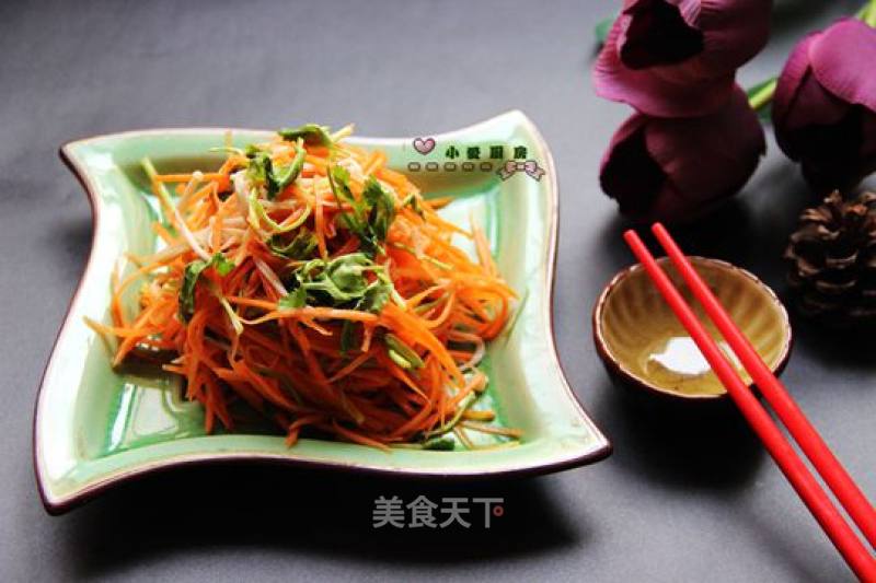【shaanxi】carrots Mixed with Golden Needles recipe
