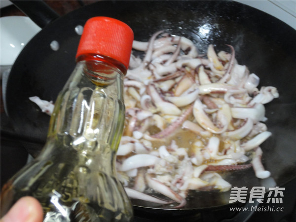 Fried Squid with Bitter Melon recipe