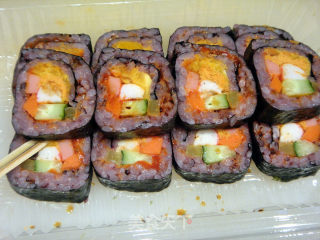 Fruit and Vegetable Duck Egg Sushi Roll recipe