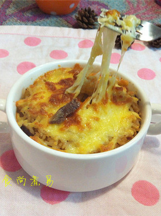 Baked Rice with Black Pepper Beef and Cheese recipe