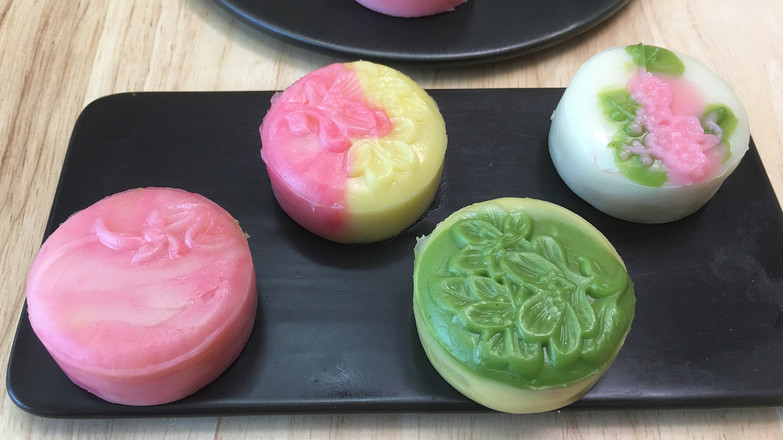 Colorful Snowy Mooncakes, Delicious Egg Yolk Coconut Paste Filling. recipe