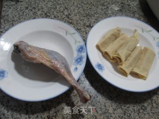 Steamed Noodle Knot with Cured Duck Leg recipe