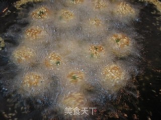 Tuan Tuan Yuan Yuan--golden Shrimp and Meatballs in Tomato Sauce (golden Phoenix Opera Dragon Ball) recipe